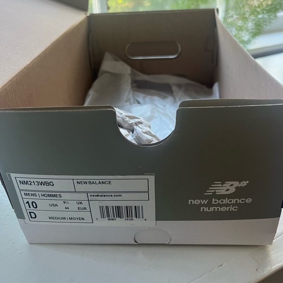 New Balance men’s 10.  Canvas skate shoes.  NM213WBG.  Numeric. - Picture 7 of 7